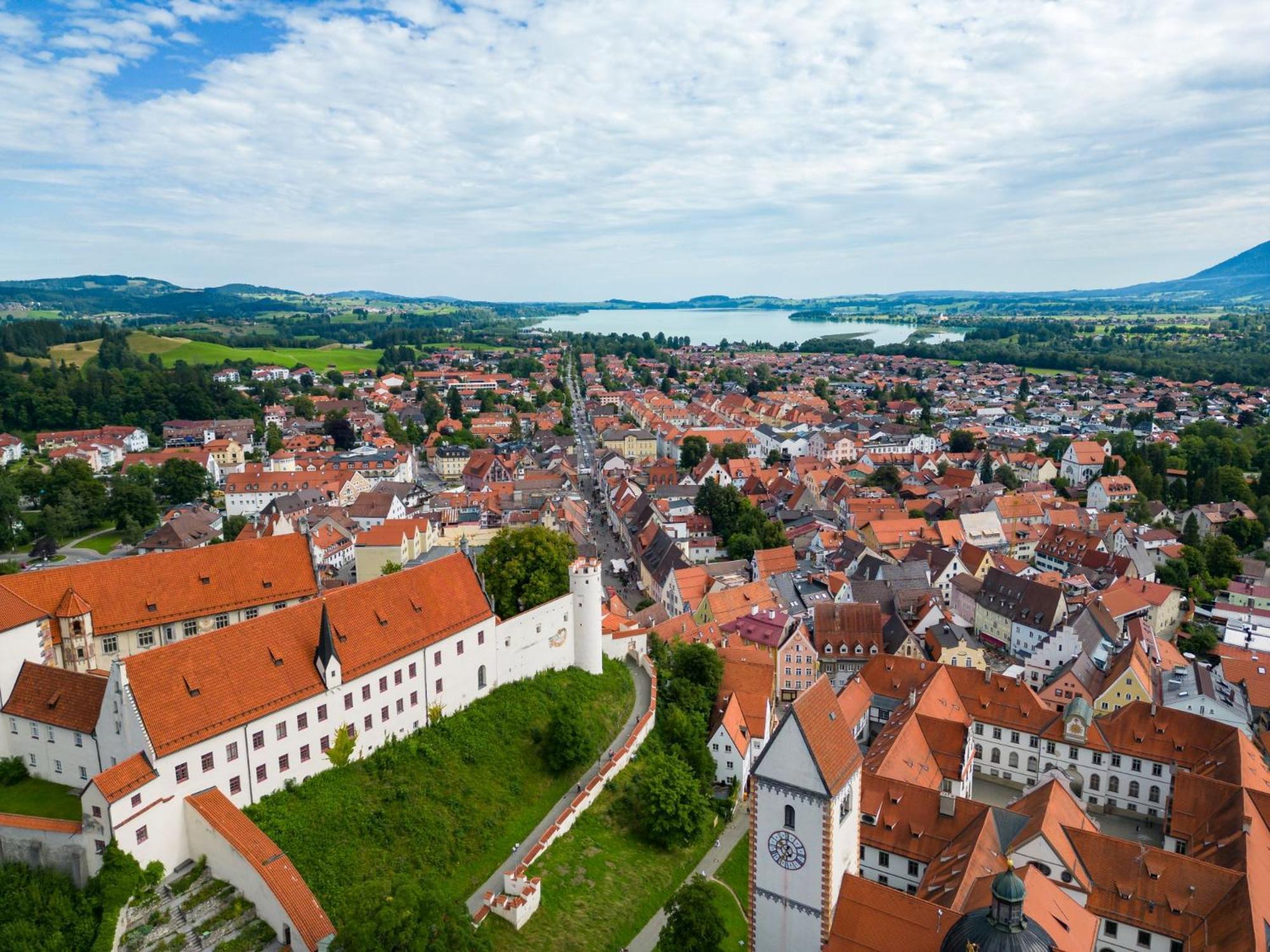 Ferienwohnung Hohenstaufen Фюссен Экстерьер фото